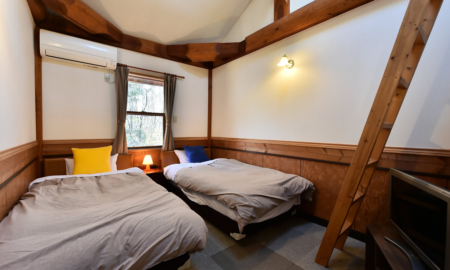 rooms